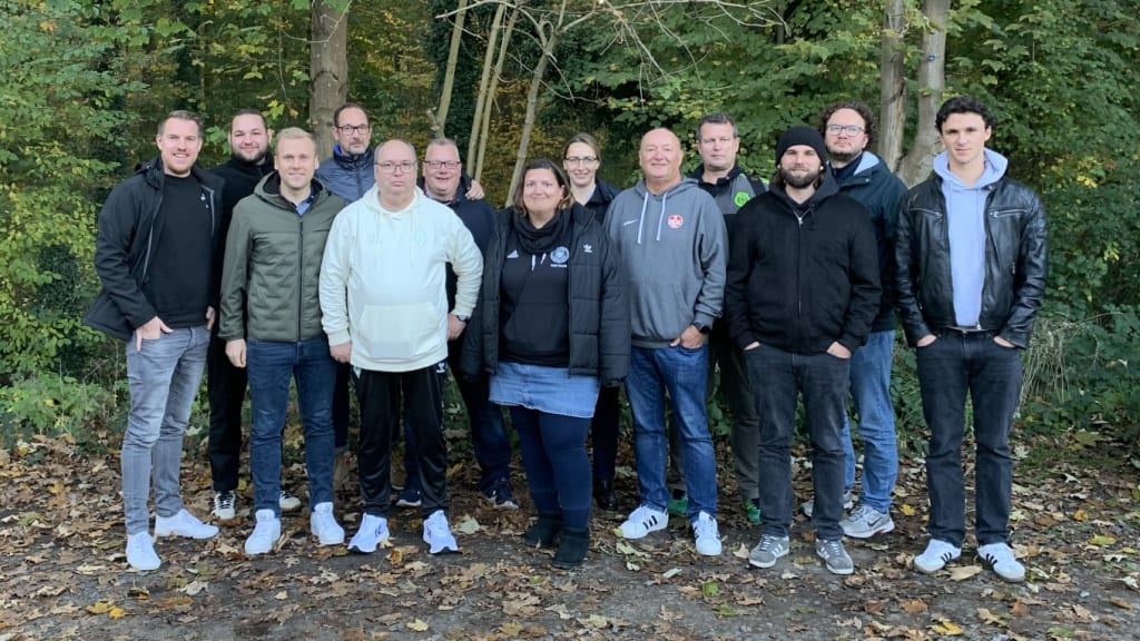 Fan Club Nationalmannschaft,Betreuer