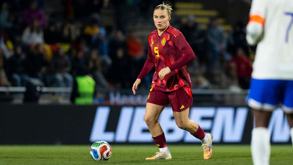 Jella Veit, Frauen-Nationalmannschaft