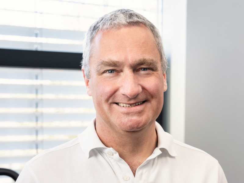 Dr. Christian Schneider Dr. Christian Schneider