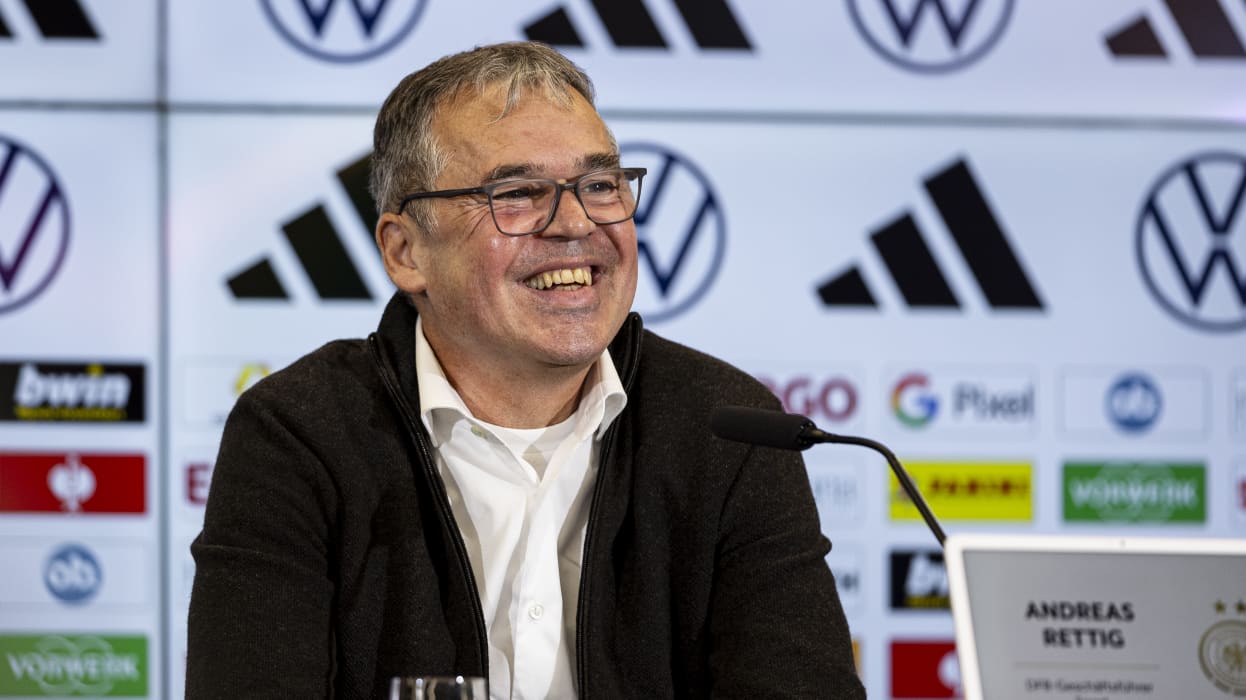 DFB, Deutscher Fussball-Bund, DFB-Campus, DFB-Pressekonferenz mit der neuen DFB-Sportdirektorin Frauenfussball Nia Kuenzer, DFB-Praesident Bernd Neuendorf, DFB-Geschaeftsfuehrer Andreas Rettig und DFB-Direktor Steffen Simon, Frankfurt am Main, 11.01.2024, Foto: Thomas Boecker/DFB