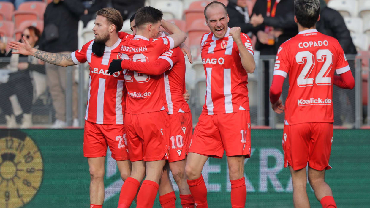 Energie Cottbus - Wehen Wiesbaden