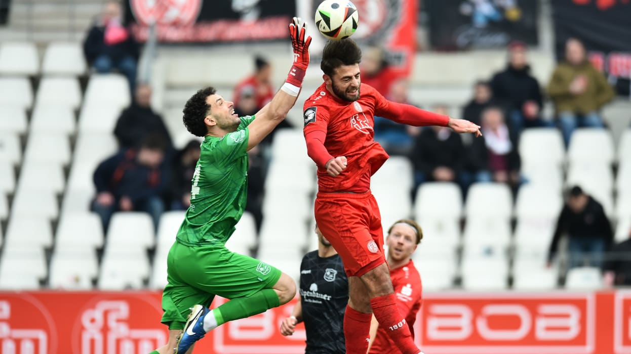 Rot-Weiss Essen - SpVgg Unterhaching