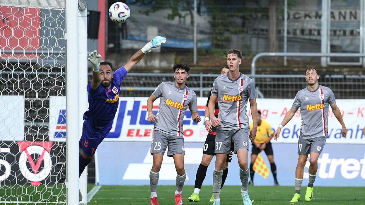 3. Liga, Viktoria Koeln, Jahn Regensburg