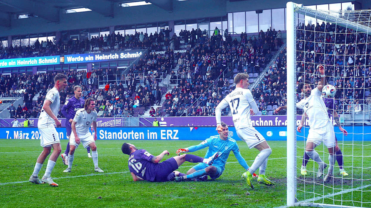 Erzgebirge Aue - 1. FC Schweinfurt 05