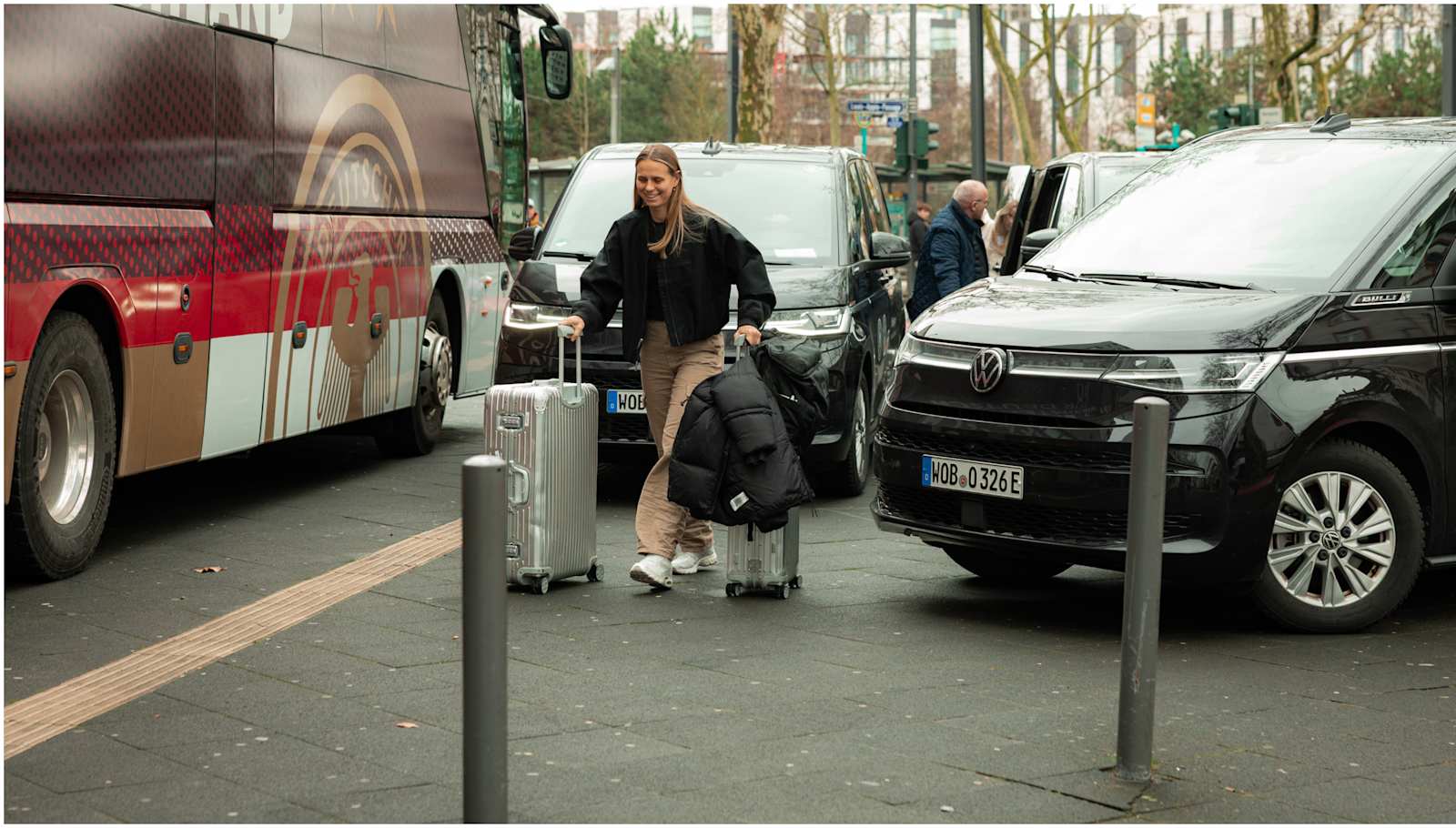 Klara Bühl,Frauen-Nationalmannschaft,Abreise,Ankunft