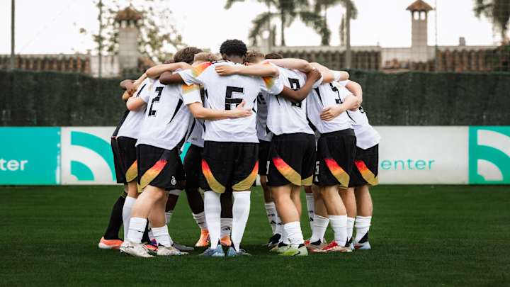SAN PEDRO DE ALCANTARA, SPAIN - NOVEMBER 15: German player during the Under-16 international friendly between Denmark and Germany at Marbella Football Center on November 15, 2025 in San Pedro De Alcantara, Spain.  (Photo by Pablo Gallardo/Getty Images for DFB)