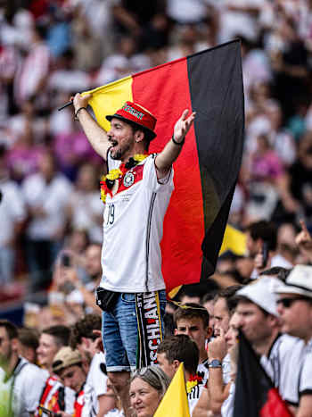 GES/ Fussball/ Spanien - Deutschland, 05.07.2024 A fan from Germany celebrates GES/ Fussball/ UEFA Euro 2024: Spiel 45: Spanien - Deutschland, 05.07.2024Football / Soccer: UEFA Euro 2024: Match 45: Spain vs Germany, Stuttgart, July 5, 2024