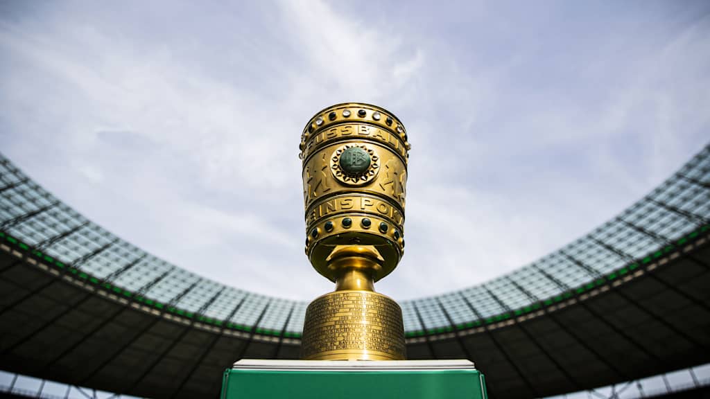 DFB-Pokal,Pokal,Trophäe,Symbolbild,Platzhalter