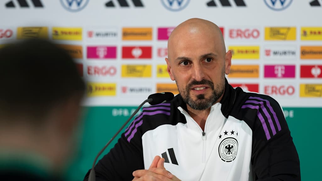 DFB, Deutscher Fussball-Bund, DFB U21-Nationalmannschaft, Maerz 2024, Stadion an der Gellertstrasse, Chemnitz, Abschlusstraining vor dem Laenderspiel in der UEFA EURO-Qualifikation gegen Kosovo, Antonio Di Salvo, (Cheftrainer), Chemnitz, 21.03.2024, Foto: Thomas Boecker/DFB