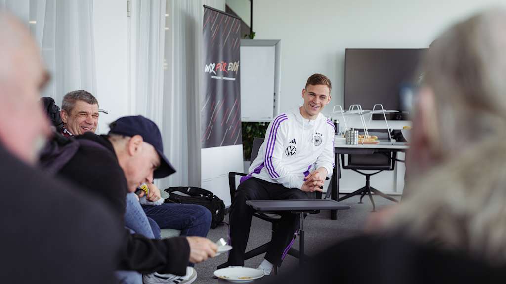 Treffen von einem Projekt mit der Stiftung der deutschen Fussball Nationalmannschaft in Frankfurt, 19.03.2024German national team, 19.03.2024Abdruck+jede Verwendung ausserhalb des DFB / Deutschen Fussball-Bund nicht gestattet.