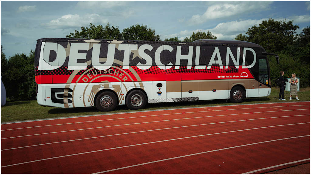 Bus,Mannschaftsbus