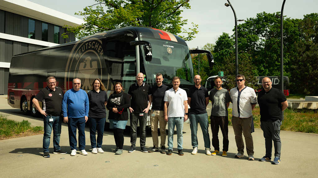 Fan Club Nationalmannschaft Betreuer vom Fan Club Nationalmannschaft, DFB-Campus, Frankfurt am Main, 27.04.2026, Fotos: Yuliia Perekopaiko/DFB