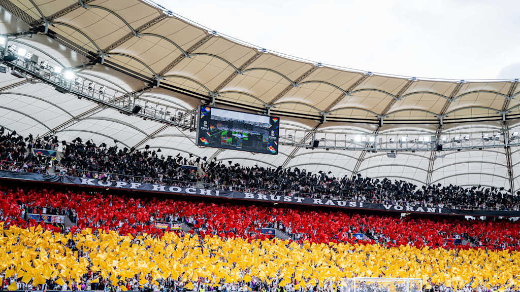 Fans of Germany during the opening ceremonyGES/ Fussball/ UEFA Nations League, Spiel um Platz 3: Deutschland - Frankreich, 08.06.2025Football / Soccer UEFA Nations League Third place match: Germany vs France, Stuttgart, June 8, 2025