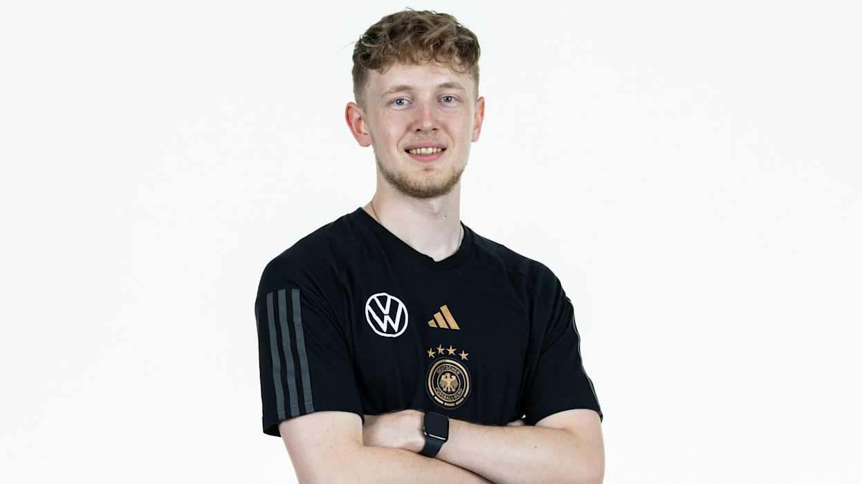 Catapult-Analyst Yannik Zähringer