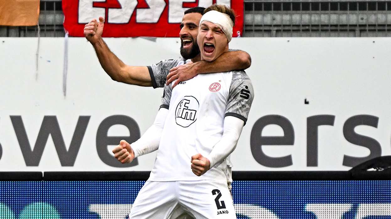 SV Wehen Wiesbaden - Rot-Weiss Essen