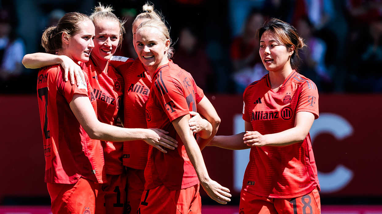 Bayern München - SGS Essen