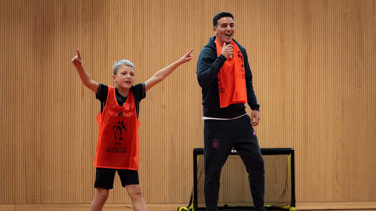 DFB U21-Nationalmannschaft Oktober 2025 DFB, Deutscher Fussball-Bund, DFB U21-Nationalmannschaft Oktober 2025, U21, Under21, Deutschland : Griechenland, Nordirland : Deutschland, GERGRE, NIRGER, Jahr der Schule: Besuch der Schule am Addis-Abeba-Platz in Leipzig, Said El Mala, #22, Leipzig, 06.10.2025, Foto: Thomas Boecker/DFB