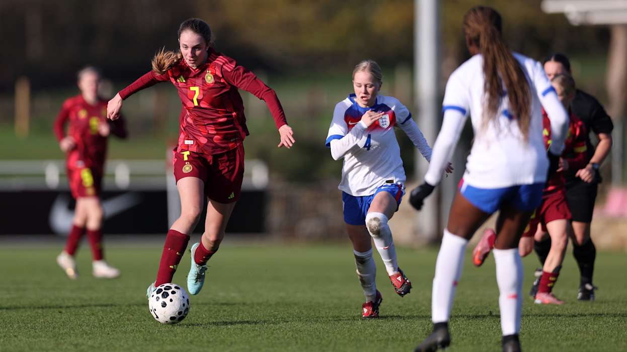 U 15 gegen England