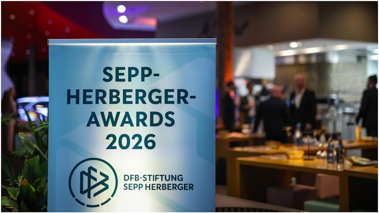 Sepp-Herberger-Awards,Awards,Herberger,Platzhalter,Symbolbild