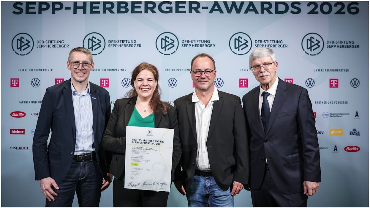 Sepp-Herberger-Awards,Awards,Herberger,Platzhalter,Symbolbild