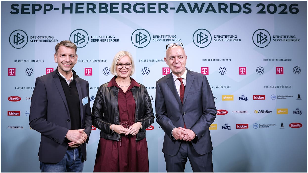 Sepp-Herberger-Awards,Awards,Herberger,Platzhalter,Symbolbild