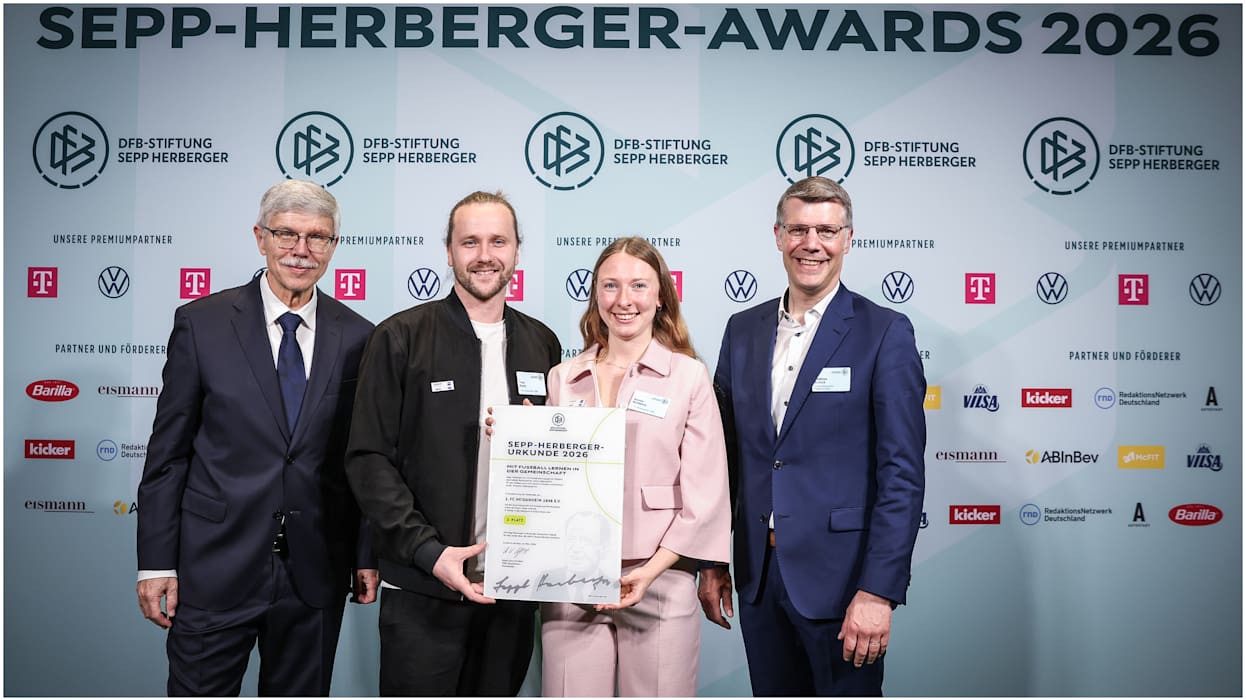 Sepp-Herberger-Awards,Awards,Herberger,Platzhalter,Symbolbild