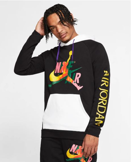 худи Nike, 5690 P. (nike.com)