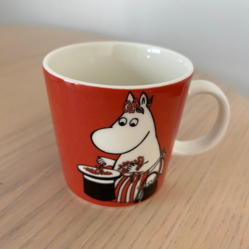 Red Moomin Mamma mug in good condition