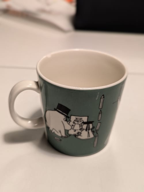 'Drawing' green mug