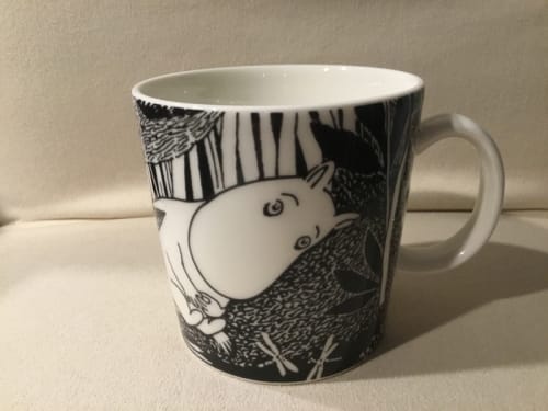 Muumipeikko unelmoi Moomintroll daydreaming