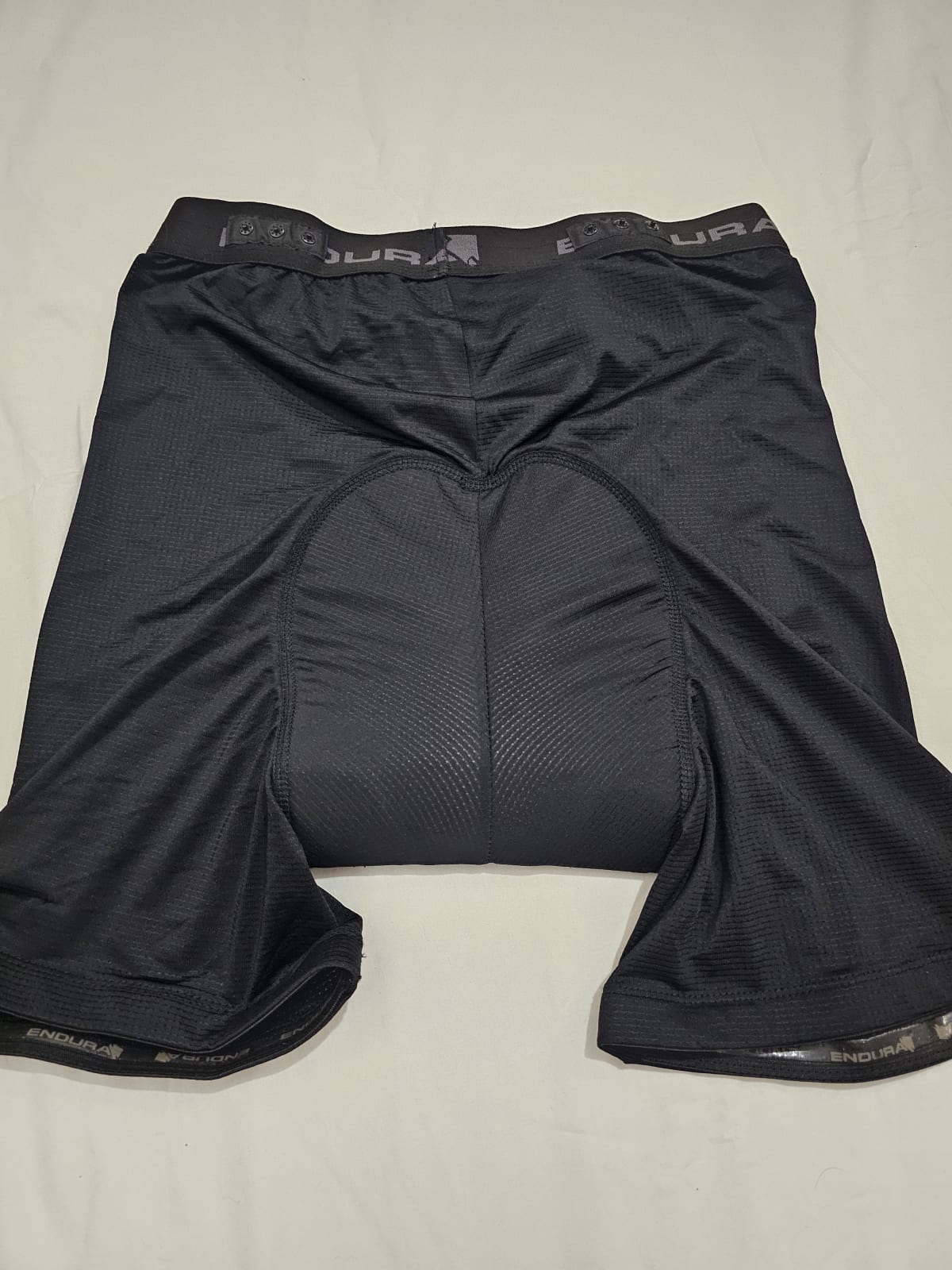 Endura Колоездачни клинове с подложка (Bibs) - Велоекипировка Velokit.bg — 2