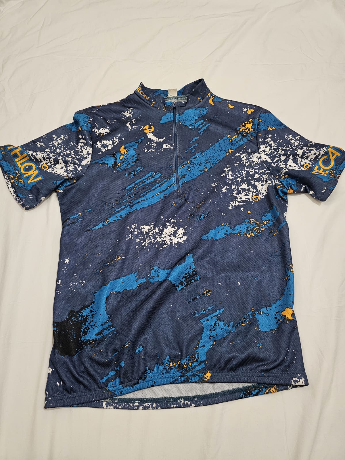 Decathlon Колоездачни фланелки (Jerseys) - Велоекипировка Velokit.bg