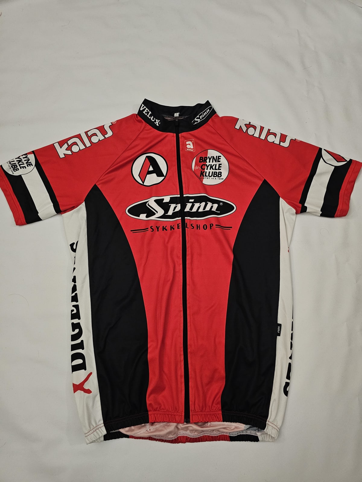 Kalas Колоездачни фланелки (Jerseys) - Велоекипировка Velokit.bg
