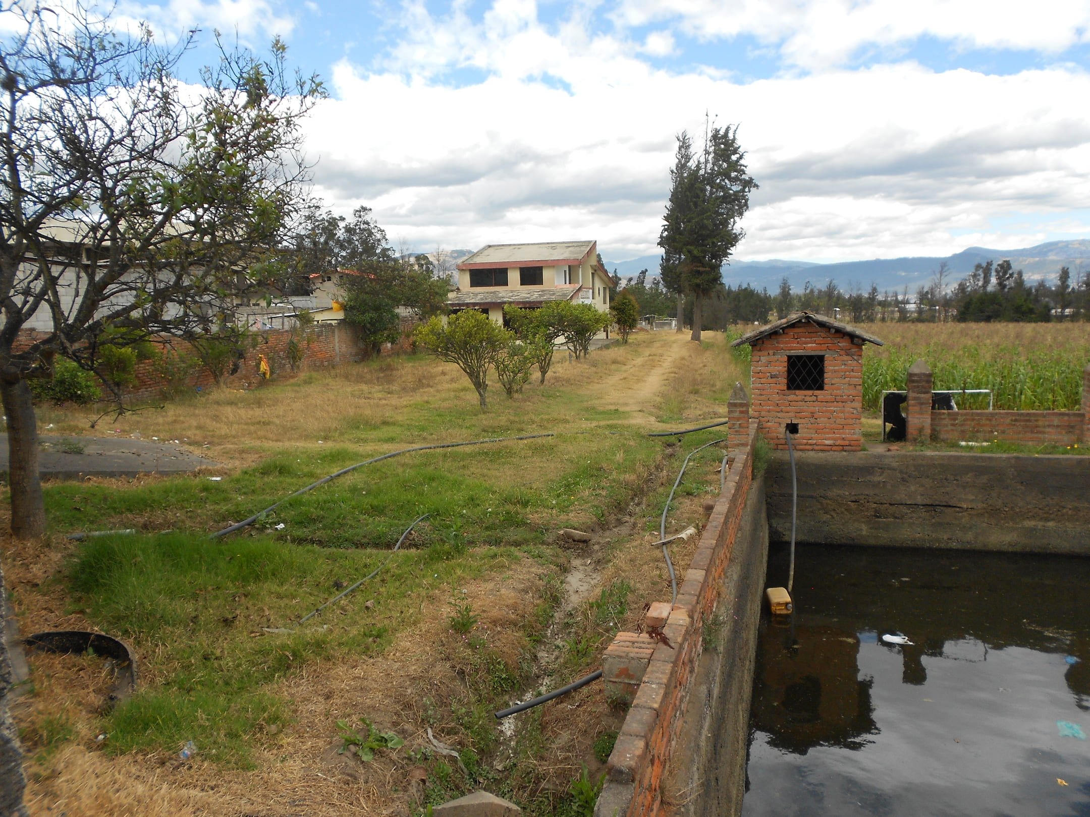 Terreno en via Pifo - Tababela