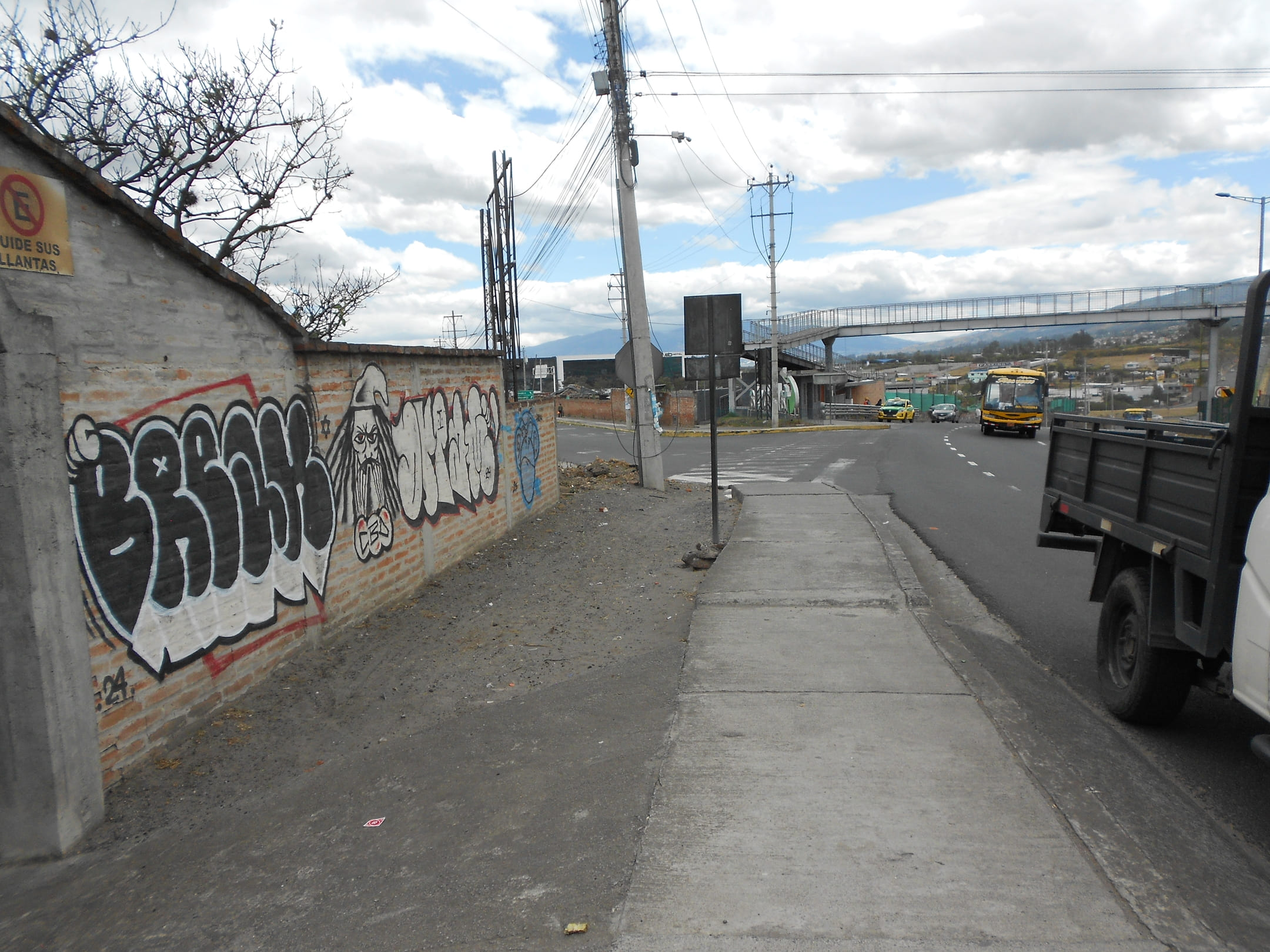 Terreno en via Pifo - Tababela