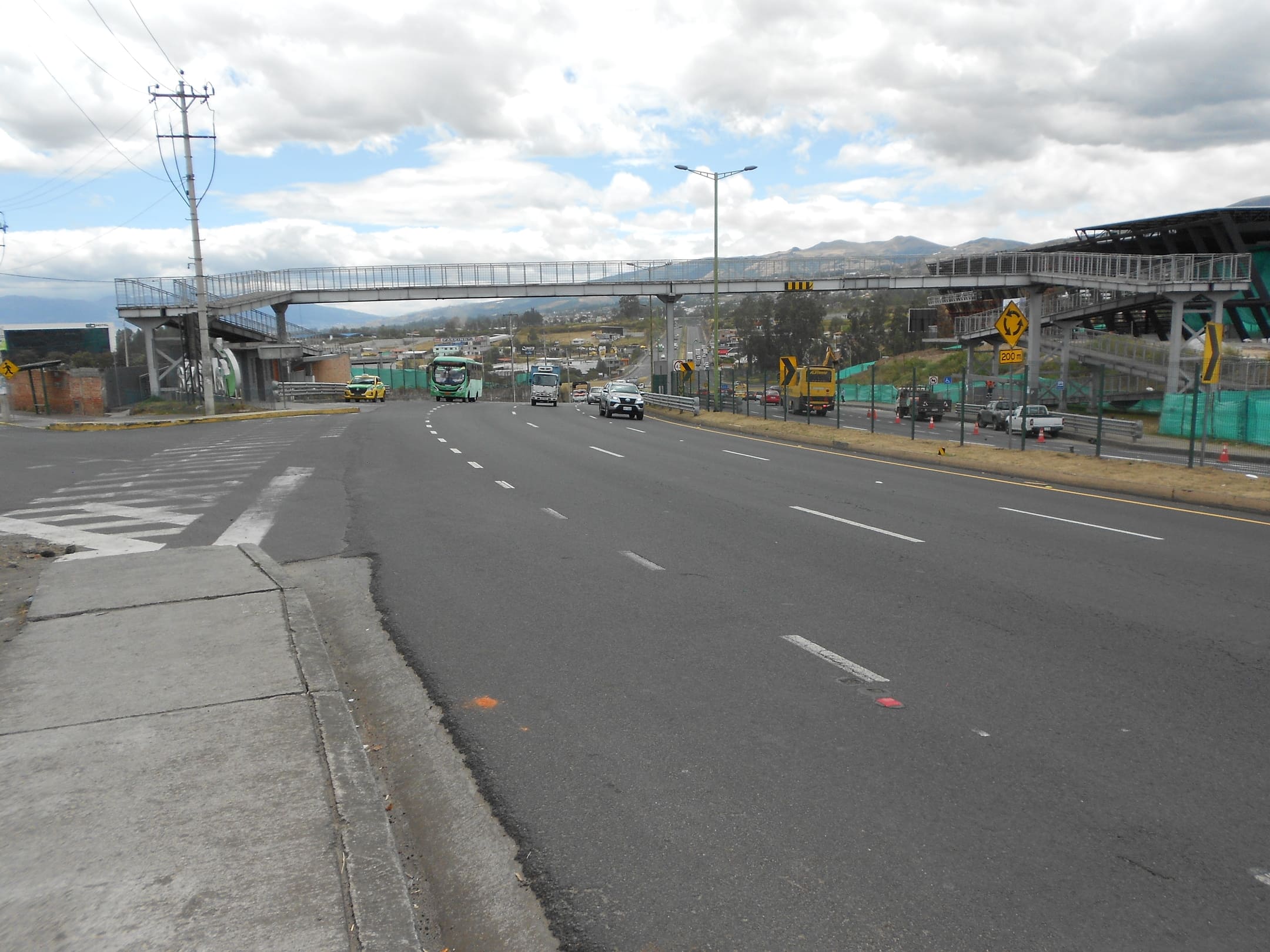 Terreno en via Pifo - Tababela