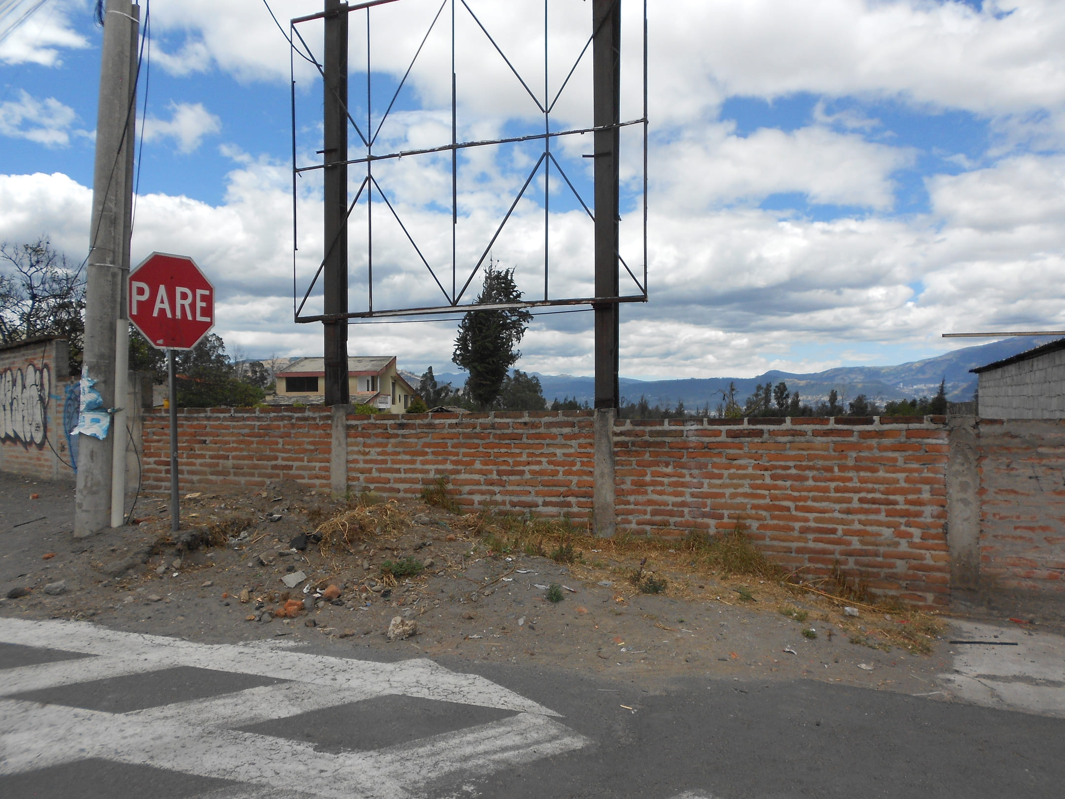 Terreno en via Pifo - Tababela