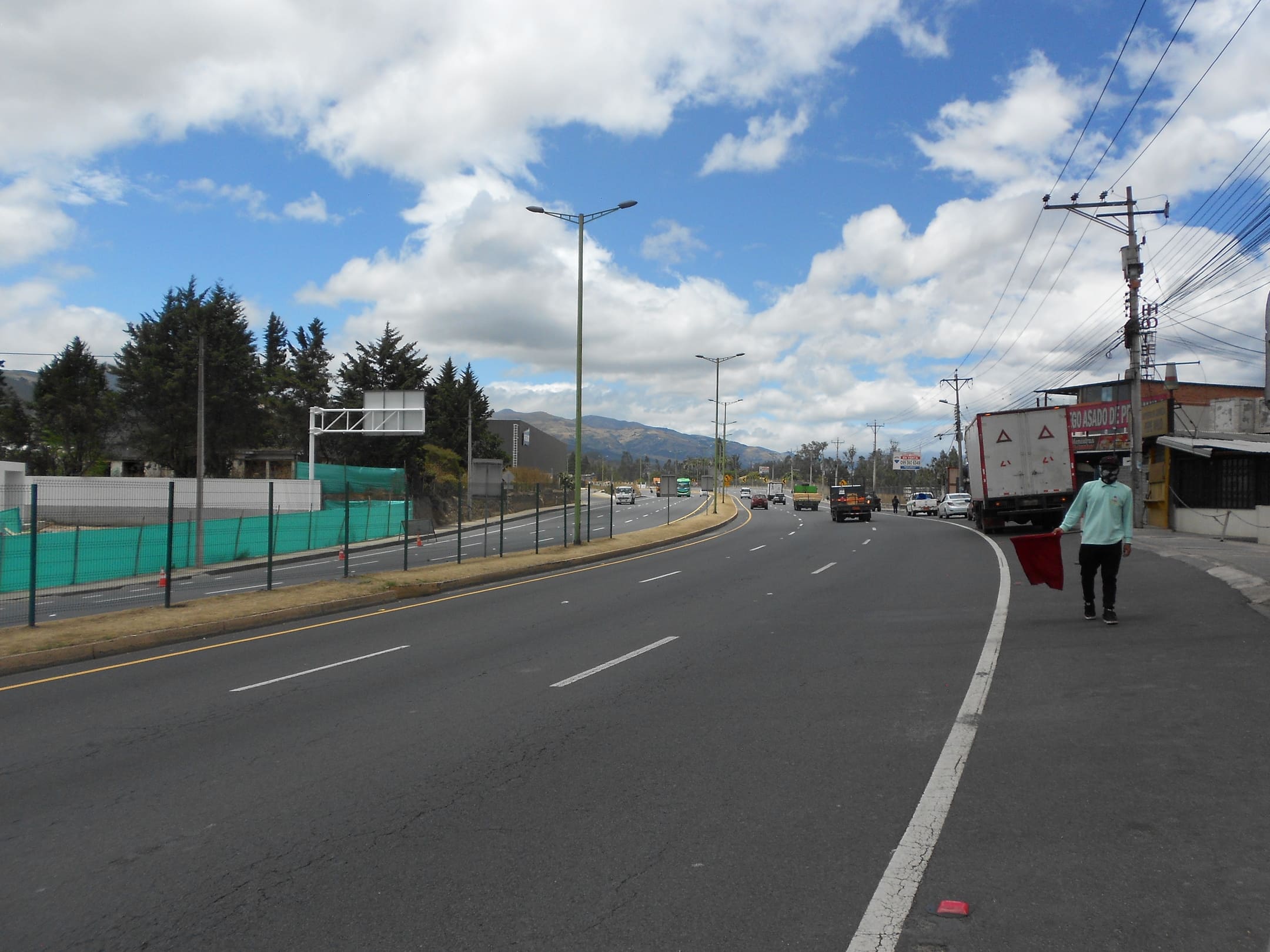 Terreno en via Pifo - Tababela