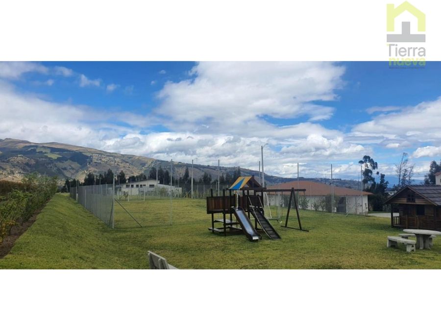 Terreno en urb. La Pradera 