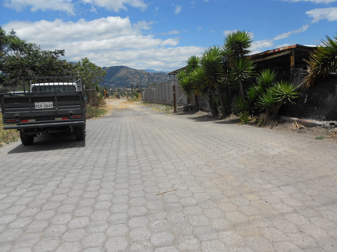 Terreno en via a Pifo