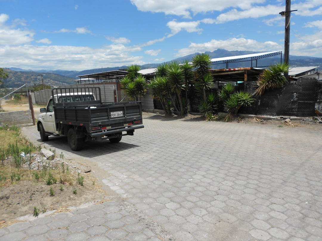 Terreno en via a Pifo