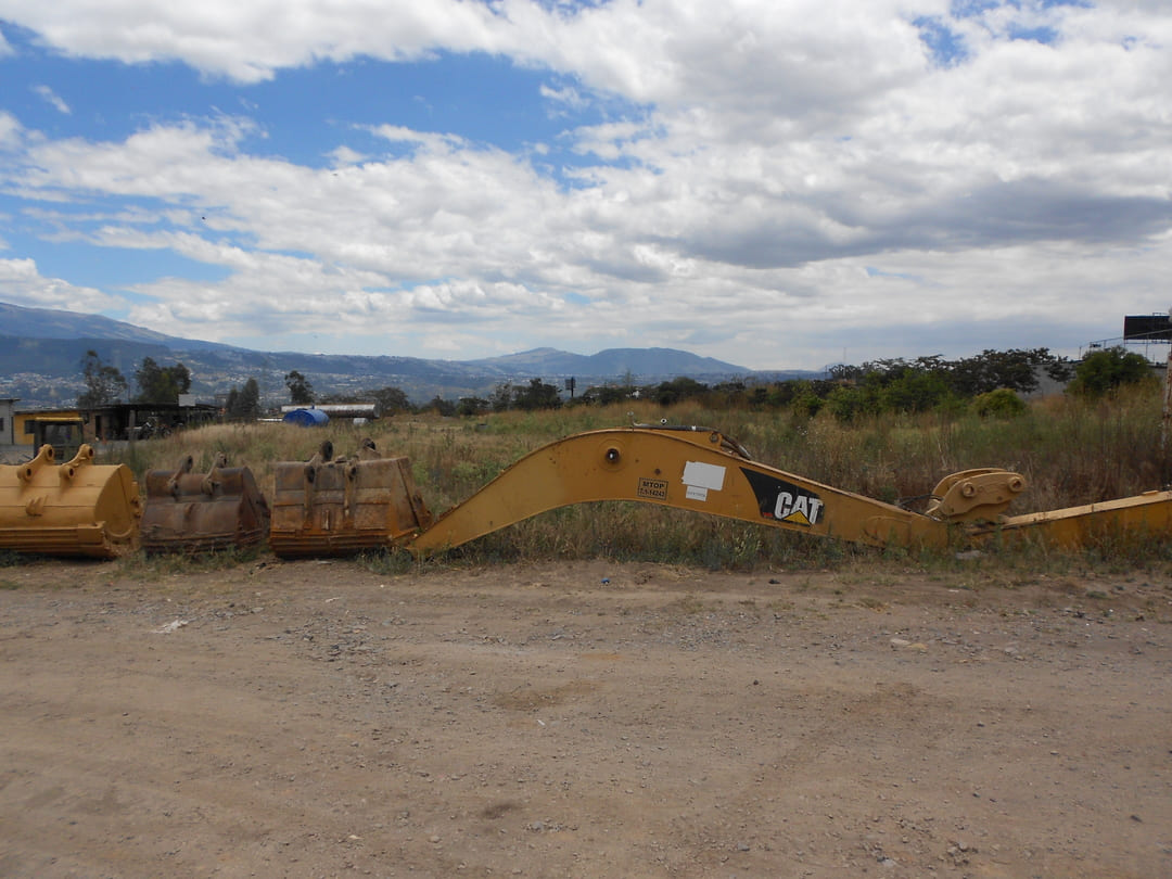 Terreno en via a Pifo