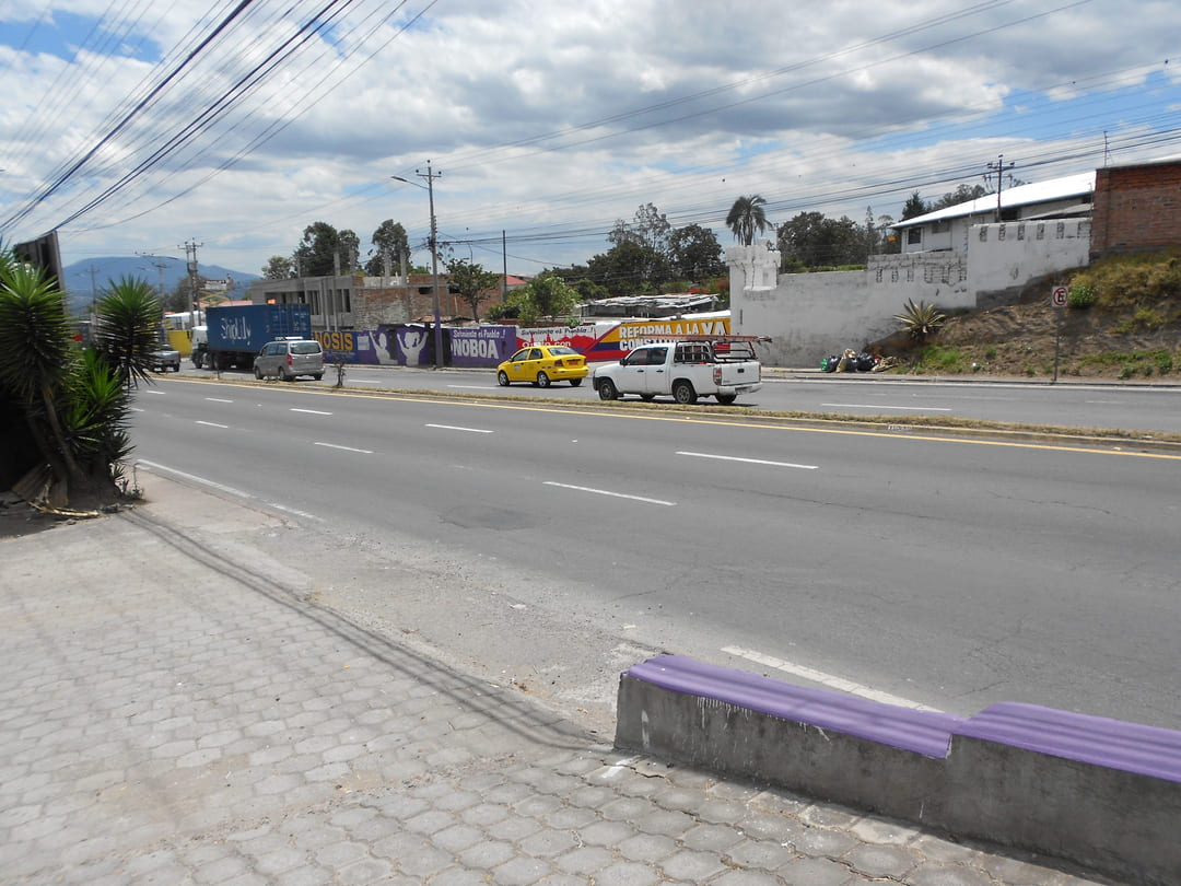 Terreno en via a Pifo