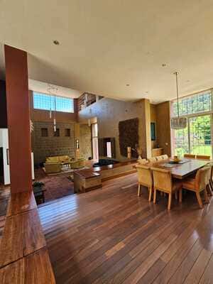 House in Pachosalas, Tumbaco