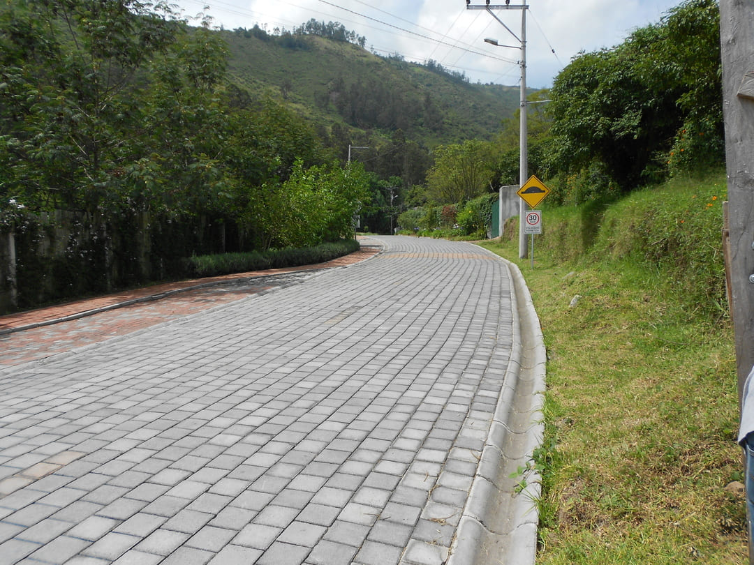 Land in Pachosalas