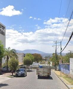 Land on ruta viva