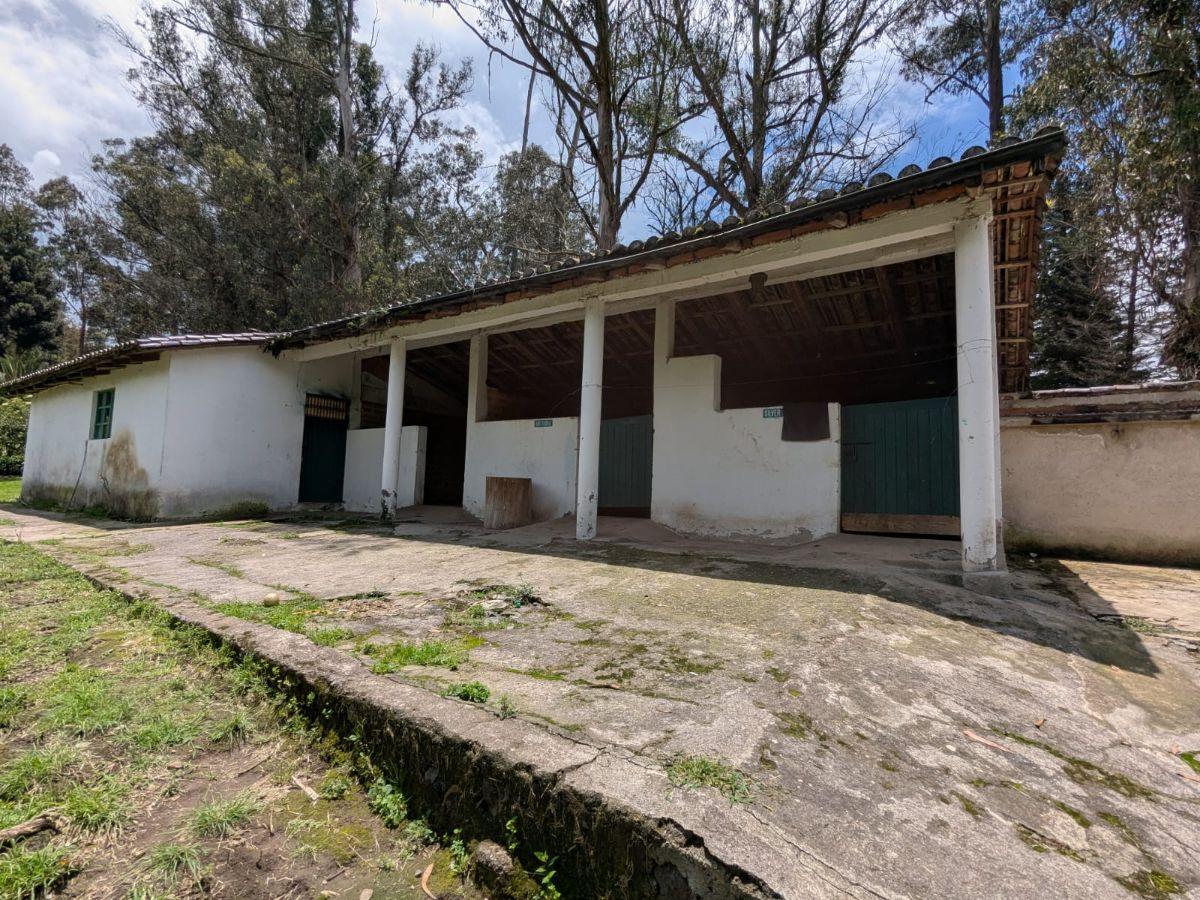 Farm in Cotogchoa - Rumiñahui 1.88 ha