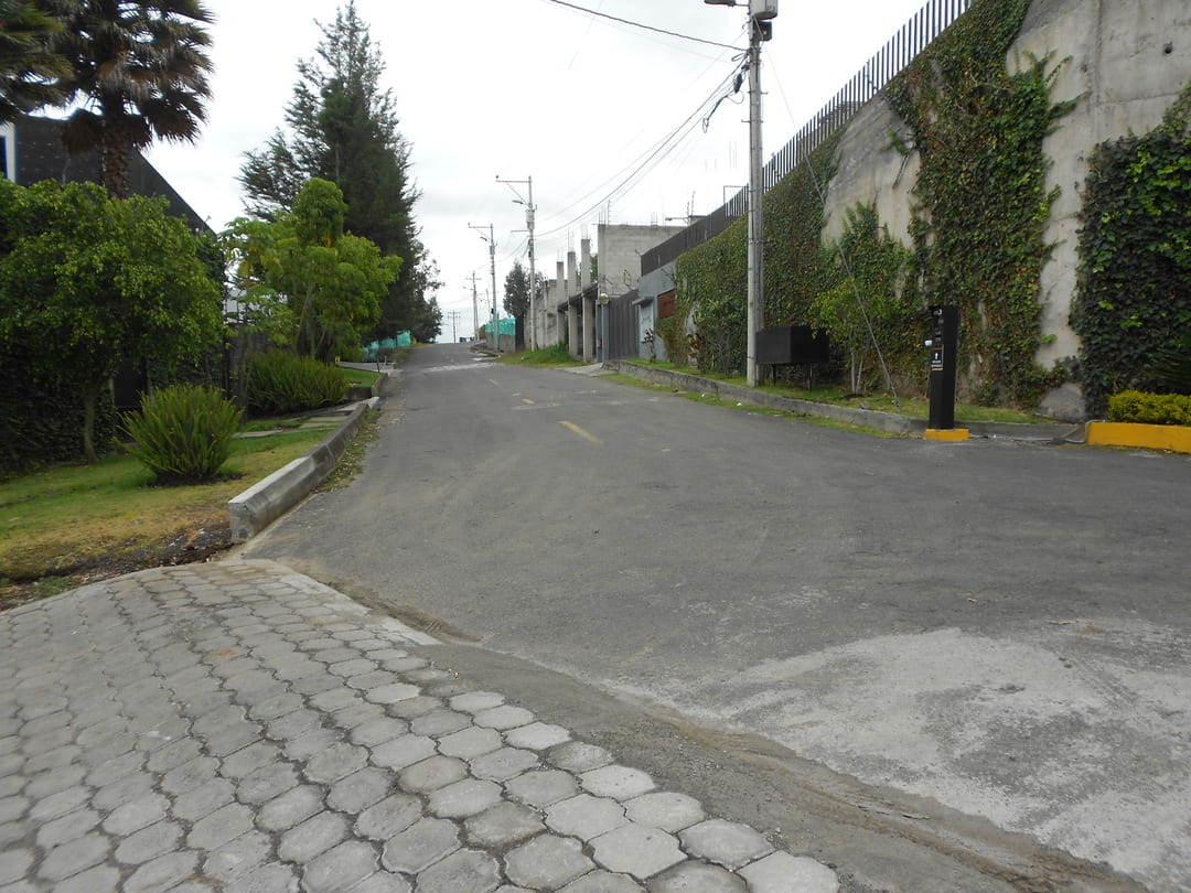 Land in Cumbaya - Yanazarapata 1570 m2