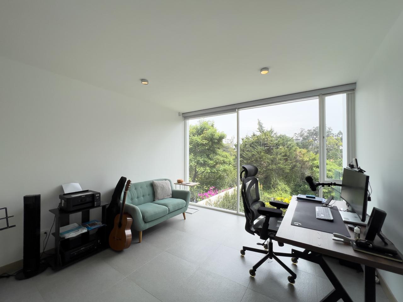House in Tumbaco, 410 m2 plot