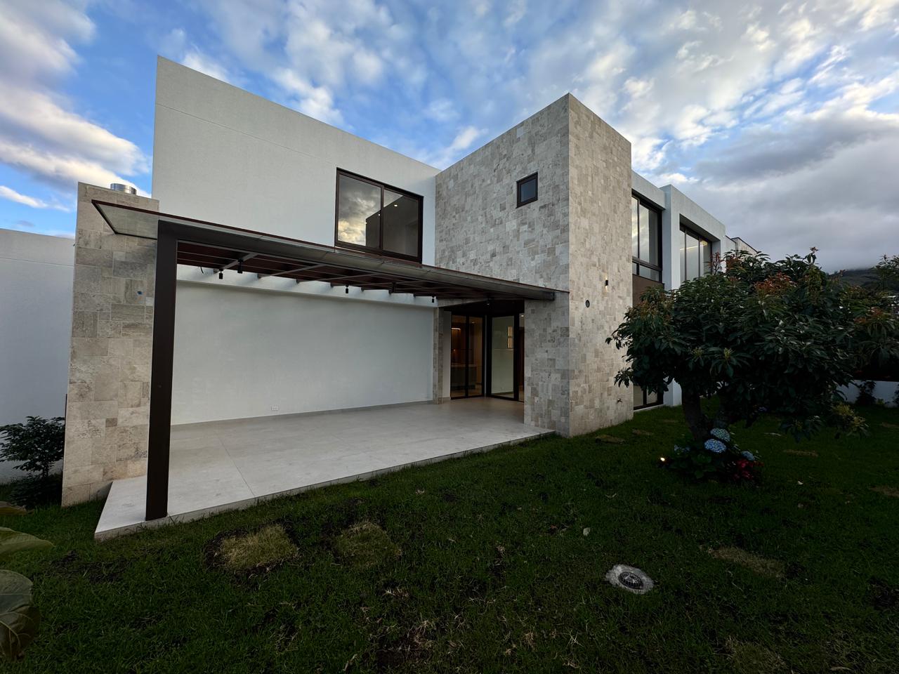 House in Chiviqui - Tumbaco
